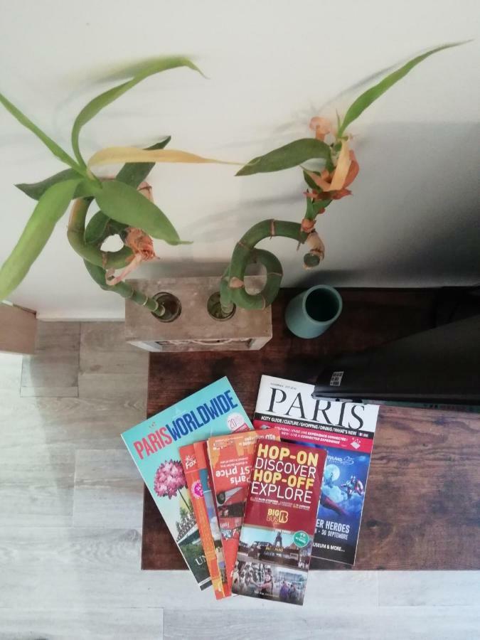 Chic Studio Near Paris Apartment Saint-Denis  Ngoại thất bức ảnh